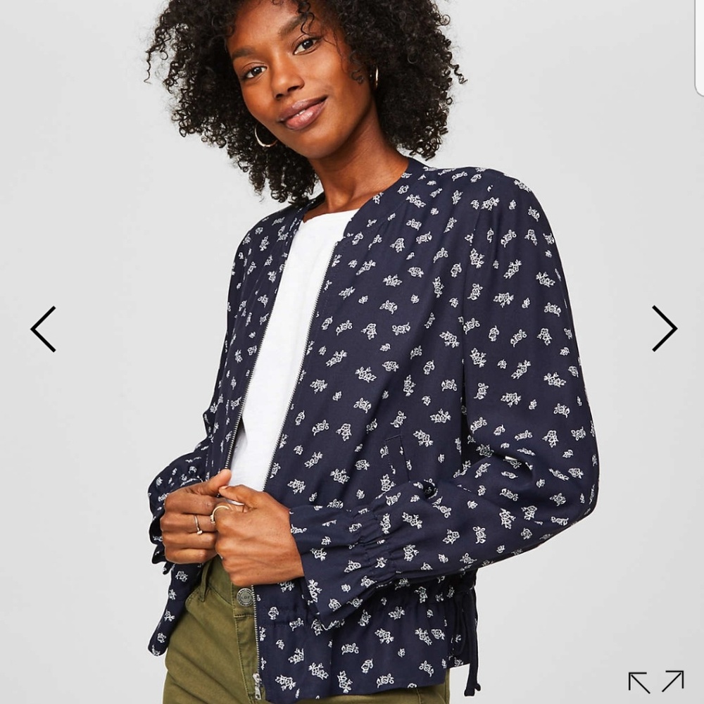 NWOT Navy floral bomber jacket, Loft, medium